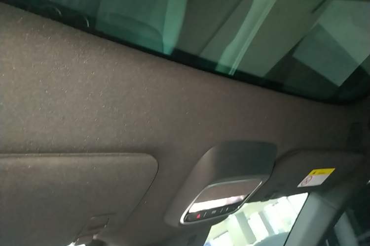 Used XPeng G6 2023 755 Ultra-Long Range Max Headliner