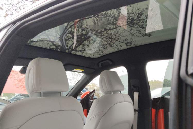 Used XPeng G6 2023 580 Long-Range Pro Headliner