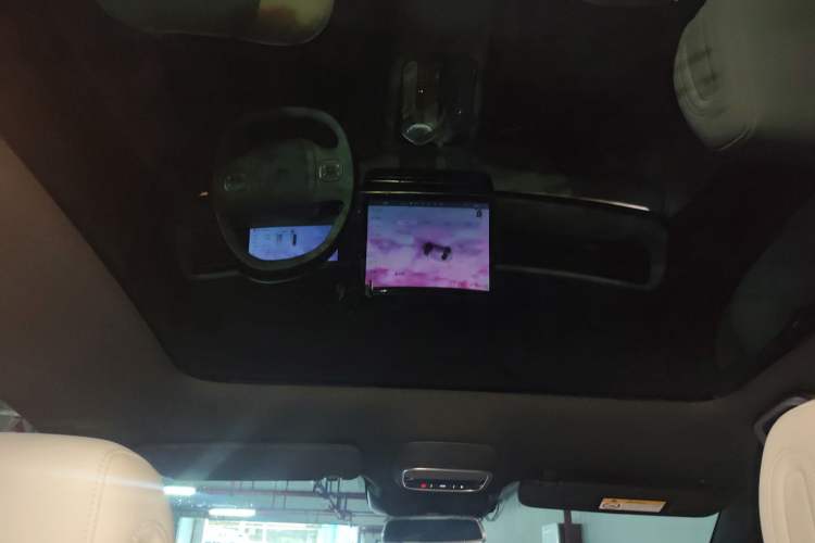 Used XPeng G6 2023 755 Ultra-Long Range Max Headliner