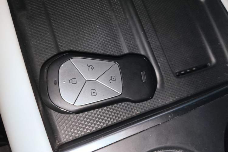 Used XPeng G6 2023 580 Long-Range Max Interior 1