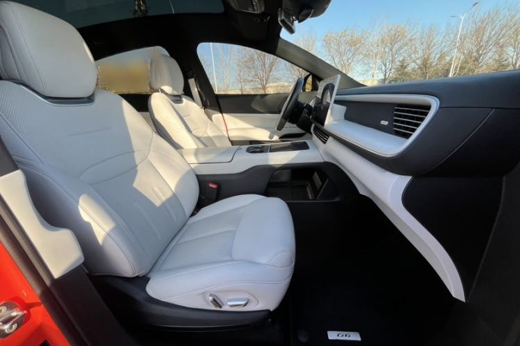 Used XPeng G6 2023 580 Long-Range Pro Interior 10