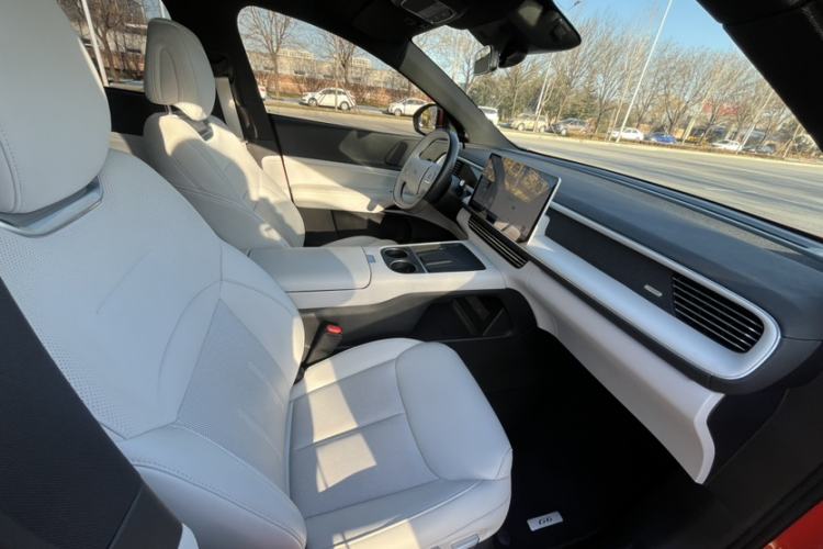 Used XPeng G6 2023 580 Long-Range Pro Interior 11