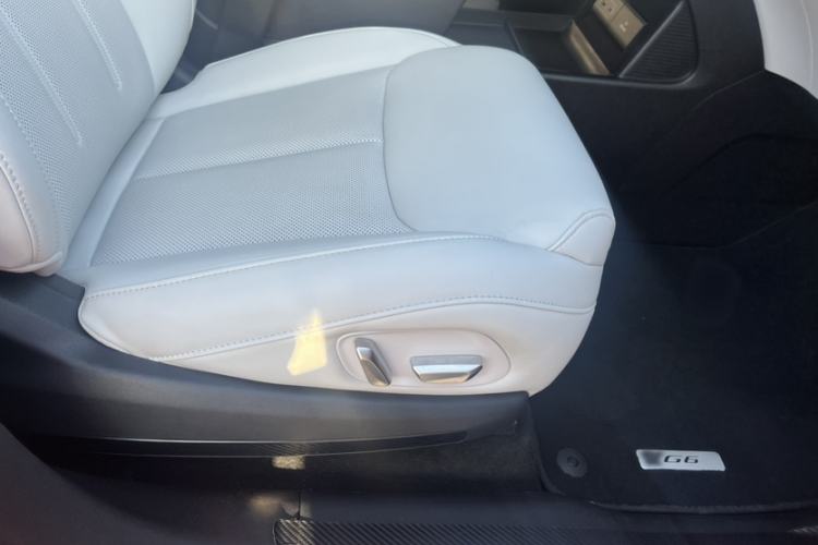 Used XPeng G6 2023 580 Long-Range Pro Interior 12