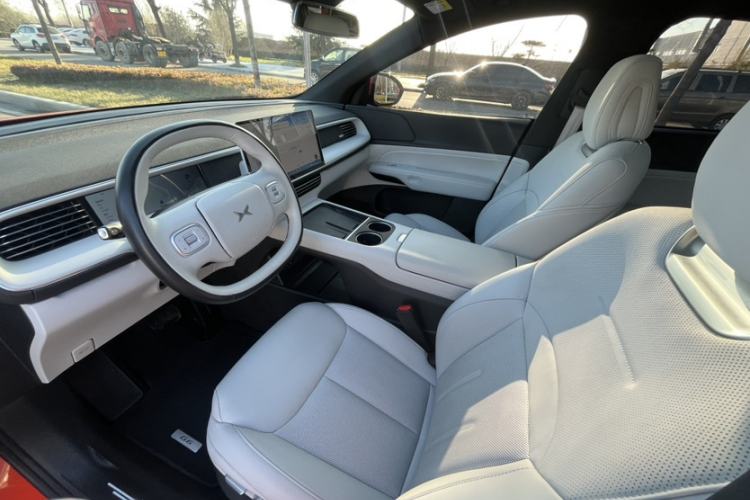 Used XPeng G6 2023 580 Long-Range Pro Interior 7