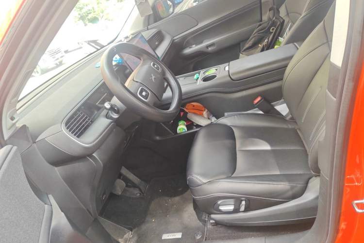 Used XPeng G6 2023 580 Long-Range Pro Left Front Seat