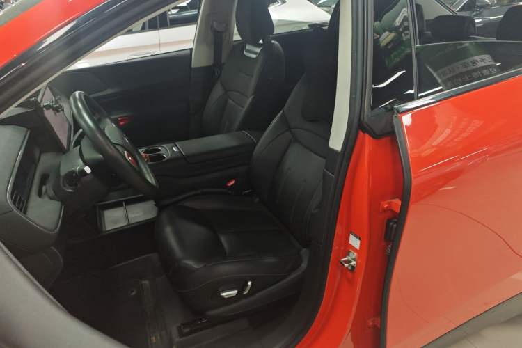 Used XPeng G6 2023 580 Long-Range Pro Left Front Seat
