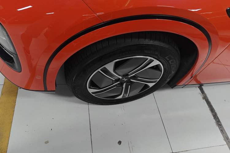 Used XPeng G6 2023 580 Long-Range Max Left Front Wheel Hub