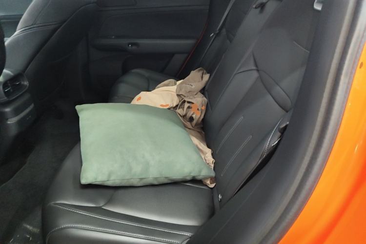 Used XPeng G6 2023 580 Long-Range Pro Left Rear Seat