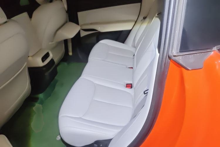 Used XPeng G6 2023 700 Four-Wheel Drive Performance Max Left Rear Seat
