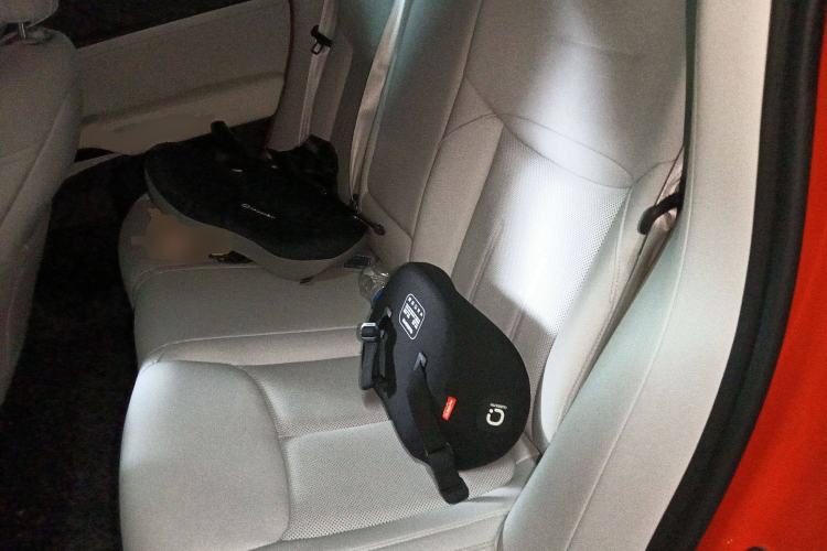 Used XPeng G6 2023 755 Ultra-Long Range Pro Left Rear Seat