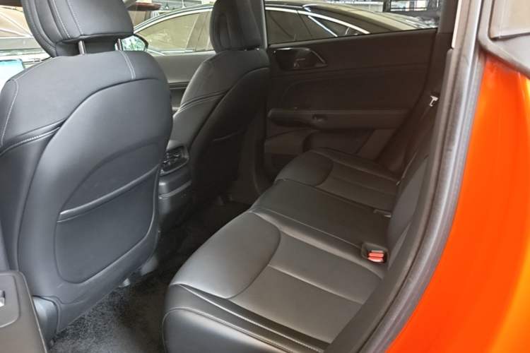 Used XPeng G6 2023 580 Long-Range Max Left Rear Seat