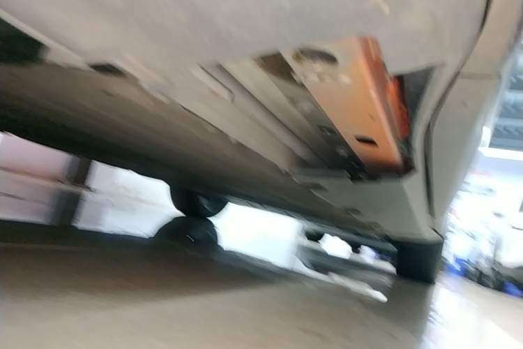 Used XPeng G6 2023 755 Ultra-Long Range Max Left Side Sill