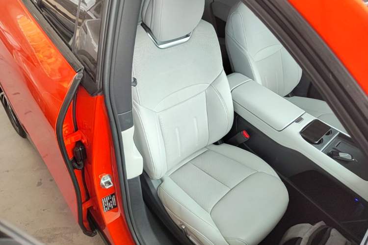 Used XPeng G6 2023 755 Ultra-Long Range Max Right Front Seat