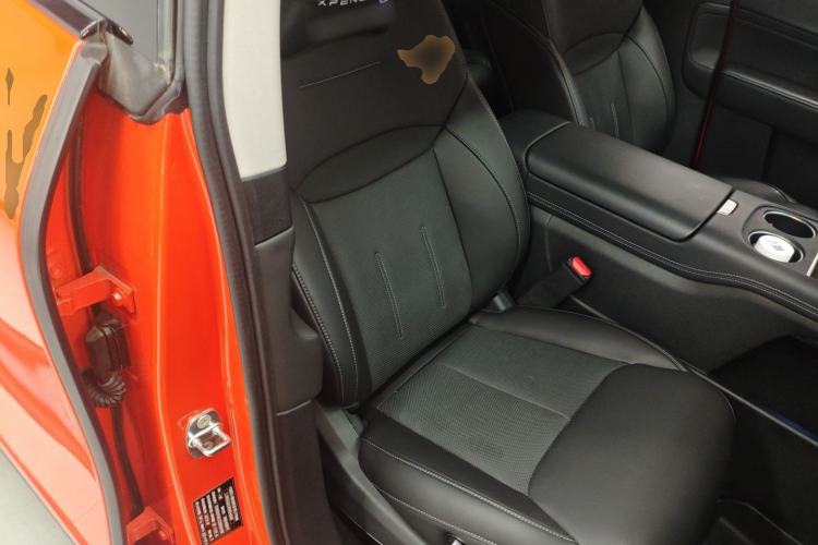 Used XPeng G6 2023 700 Four-Wheel Drive Performance Max Right Front Seat