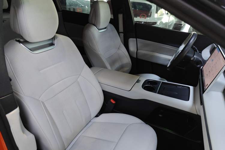 Used XPeng G6 2023 755 Ultra-Long Range Max Right Front Seat