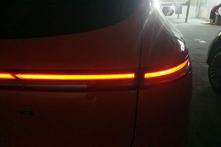 Used XPeng G6 2023 700 Four-Wheel Drive Performance Max Right Rear Taillight