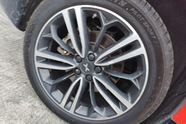 Used XPeng G6 2023 700 Four-Wheel Drive Performance Max Right Rear Wheel Hub