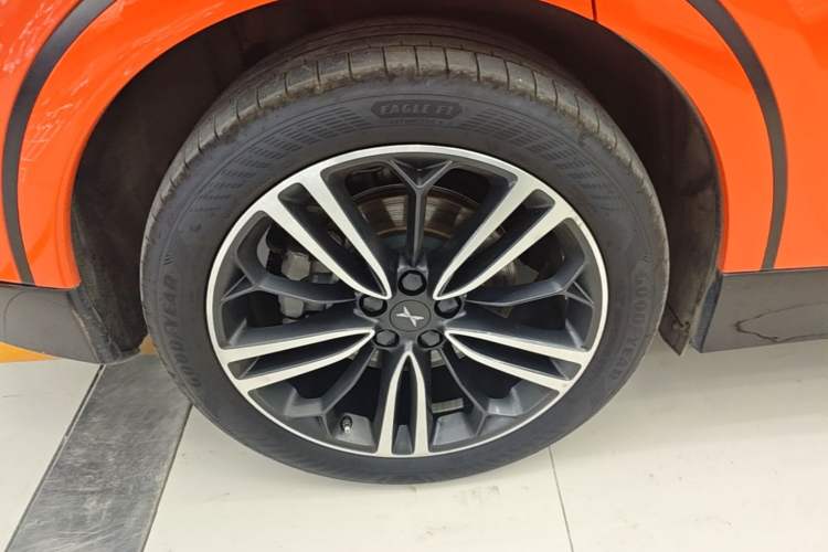Used XPeng G6 2023 700 Four-Wheel Drive Performance Max Right Rear Wheel Hub