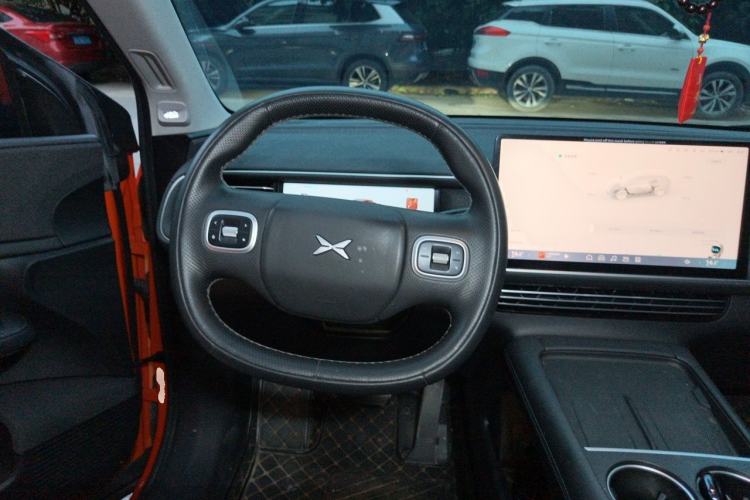 Used XPeng G6 2023 580 Long-Range Pro Steering Wheel