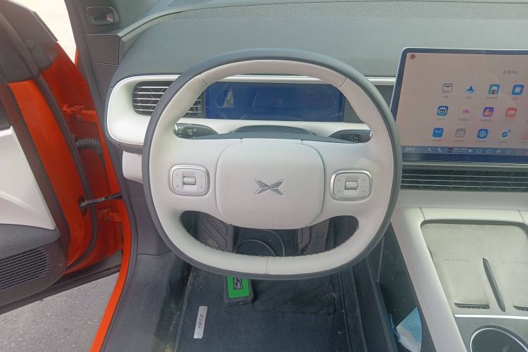 Used XPeng G6 2023 580 Long-Range Max Steering Wheel