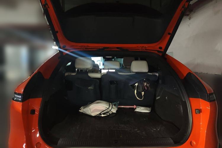 Used XPeng G6 2023 755 Ultra-Long Range Max Trunk