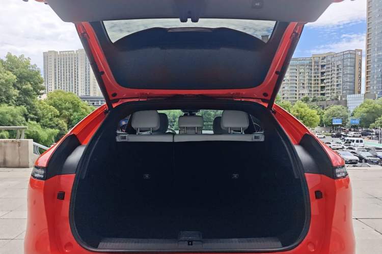 Used XPeng G6 2023 755 Ultra-Long Range Max Trunk