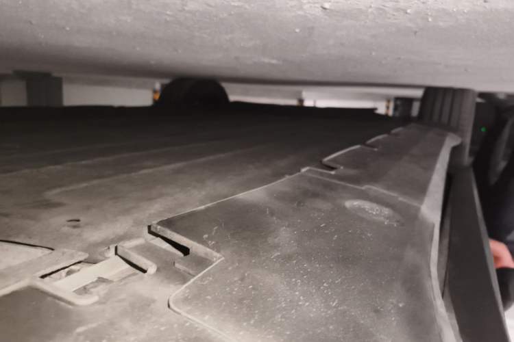 Used XPeng G6 2023 580 Long-Range Pro Chassis Front Right