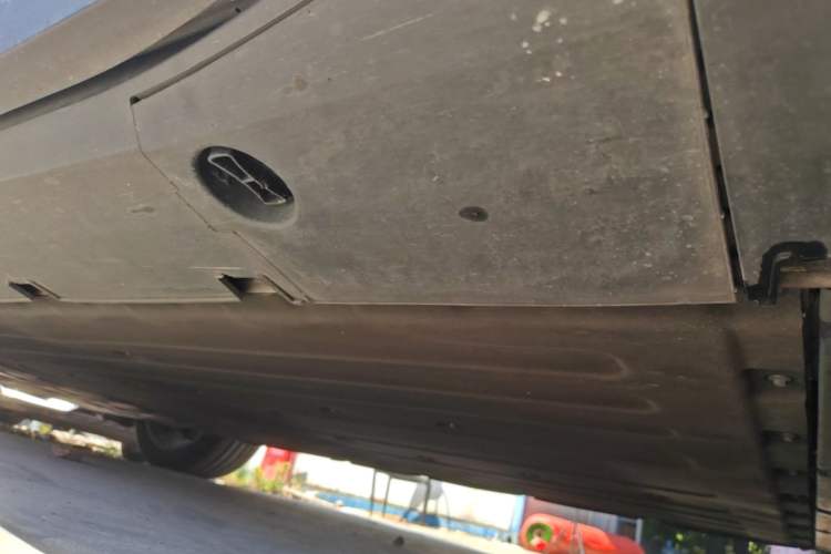Used XPeng G6 2023 755 Ultra-Long Range Max Chassis Rear Left