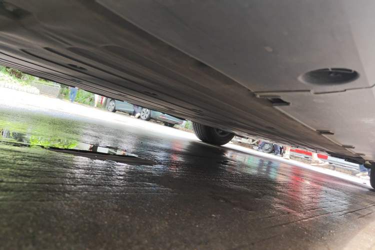 Used XPeng G6 2023 755 Ultra-Long Range Max Chassis Rear Right