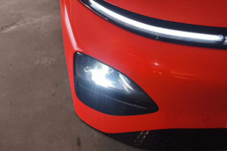 Used XPeng G6 2023 580 Long-Range Pro Right Front Headlight