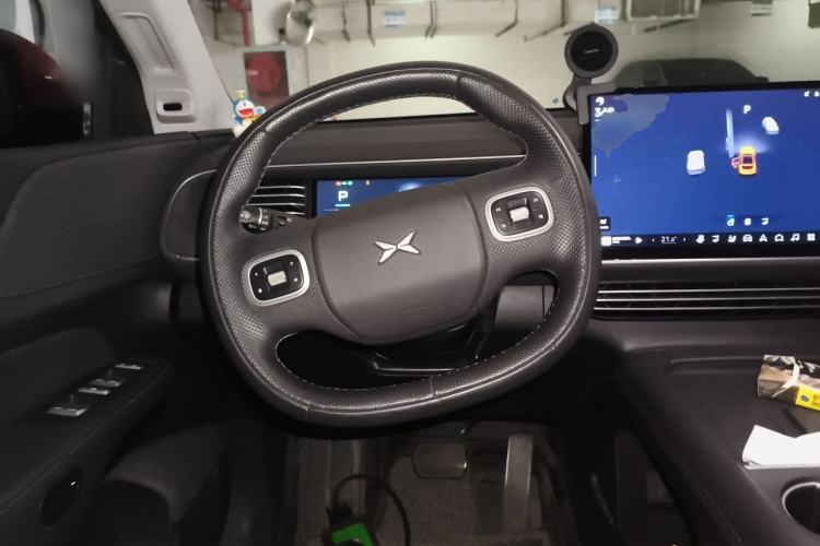 Used XPeng G6 2023 580 Long-Range Pro Steering Wheel