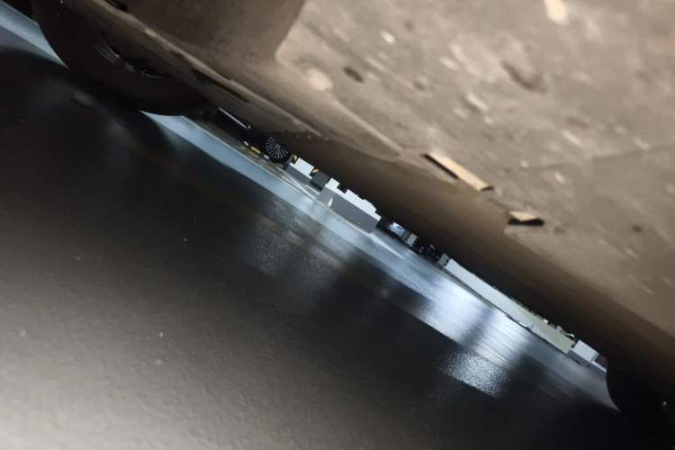 Used XPeng G6 2023 580 Long-Range Pro Chassis Front Left