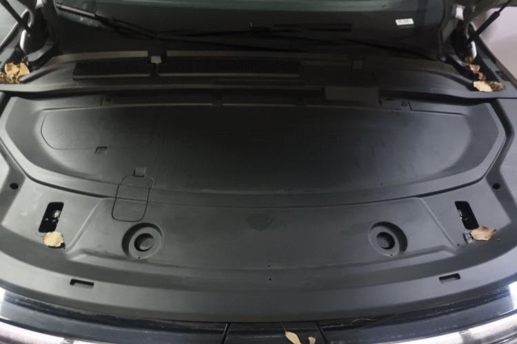 Used XPeng G6 2023 580 Long-Range Pro Engine Bay
