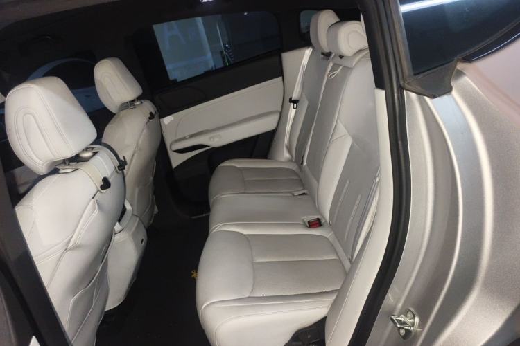 Used XPeng G6 2023 580 Long-Range Pro Left Rear Seat