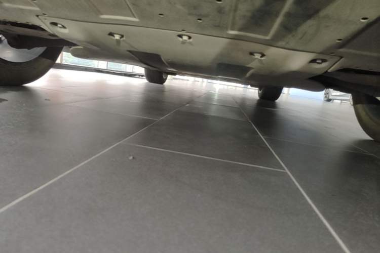 Used XPeng G6 2023 755 Ultra-Long Range Max Chassis Rear