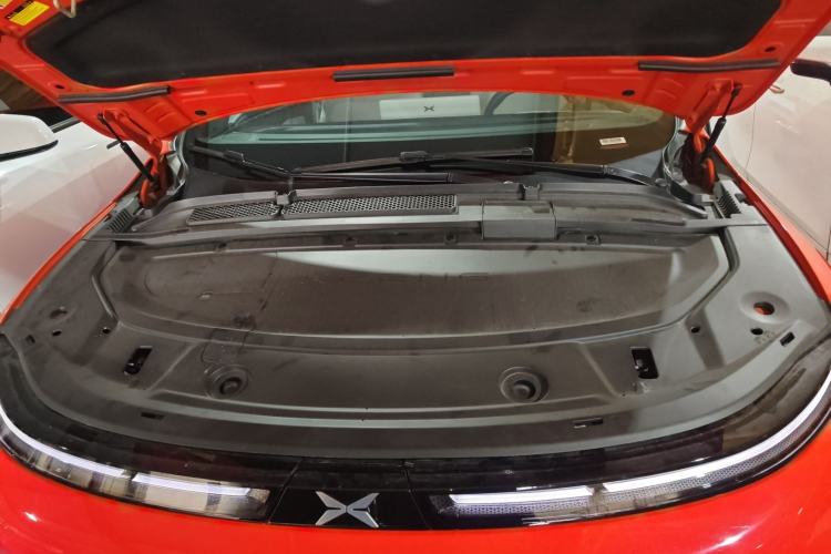 Used XPeng G6 2023 580 Long-Range Pro Engine Bay