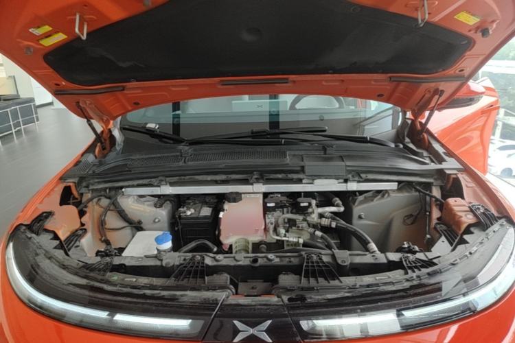 Used XPeng G6 2023 755 Ultra-Long Range Max Engine Bay