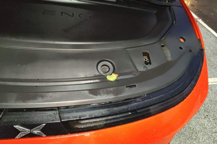 Used XPeng G6 2023 700 Four-Wheel Drive Performance Max Engine Bay Left