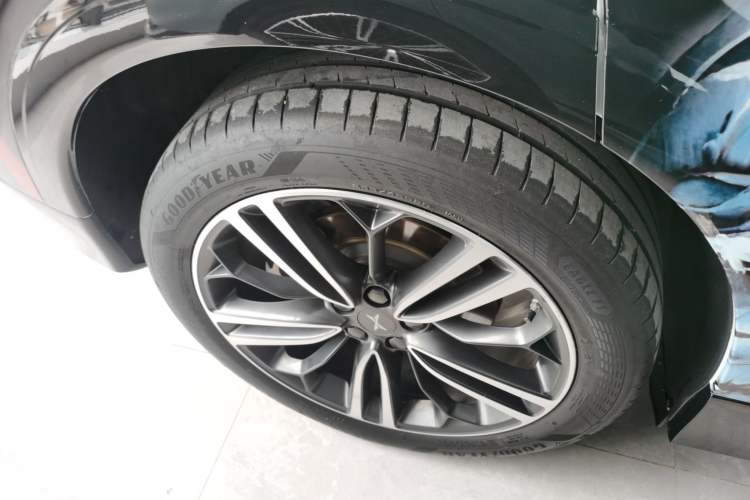 Used XPeng G6 2023 755 Ultra-Long Range Max Exterior 8