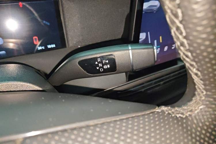 Used XPeng G6 2023 700 Four-Wheel Drive Performance Max Gear Lever