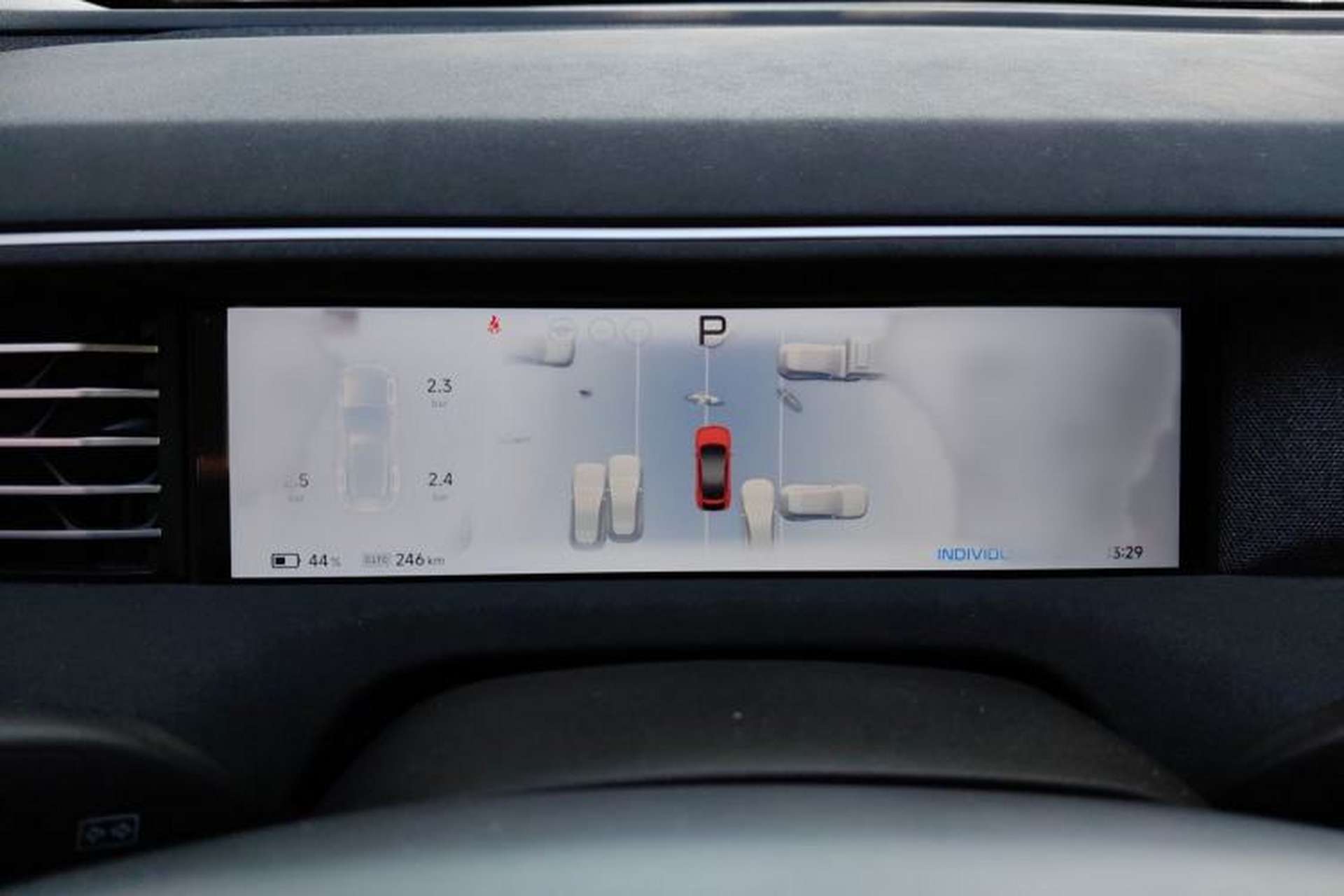 Used XPeng G6 2023 580 Long-Range Pro Instrument Cluster