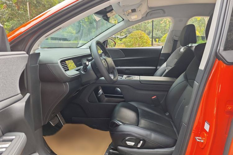 Used XPeng G6 2023 580 Long-Range Pro Interior 3