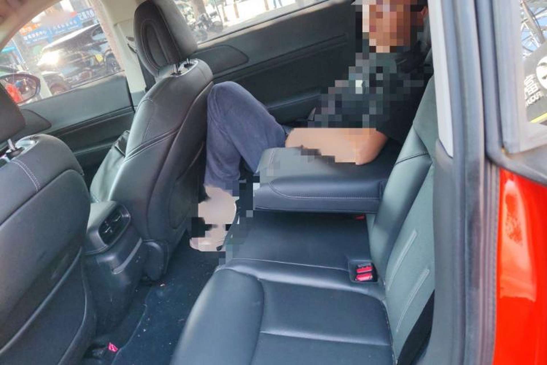 Used XPeng G6 2023 580 Long-Range Pro Interior 4