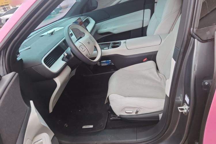 Used XPeng G6 2023 755 Ultra-Long Range Max Left Front Seat