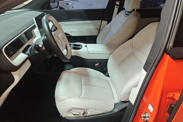 Used XPeng G6 2023 580 Long-Range Pro Left Front Seat