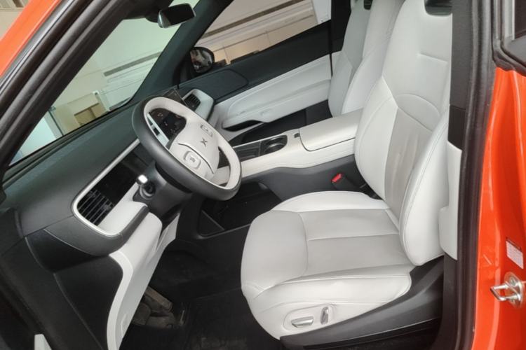 Used XPeng G6 2023 755 Ultra-Long Range Max Left Front Seat