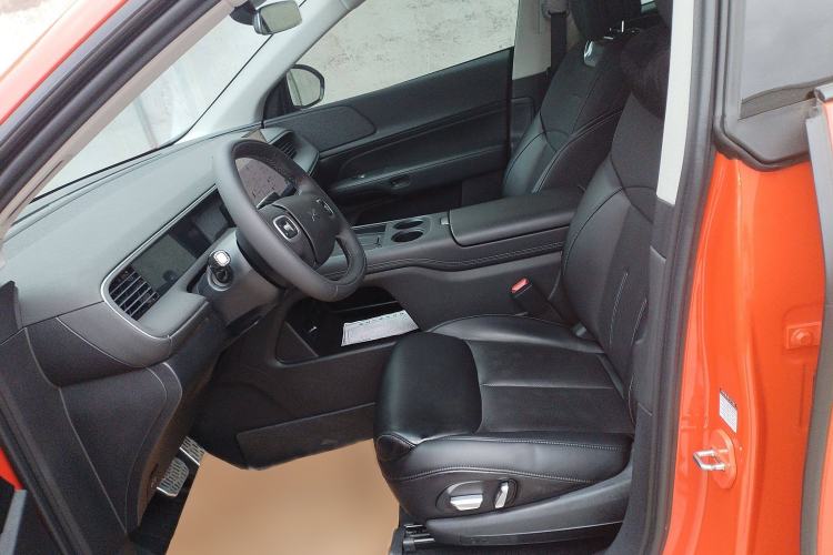 Used XPeng G6 2023 580 Long-Range Pro Left Front Seat