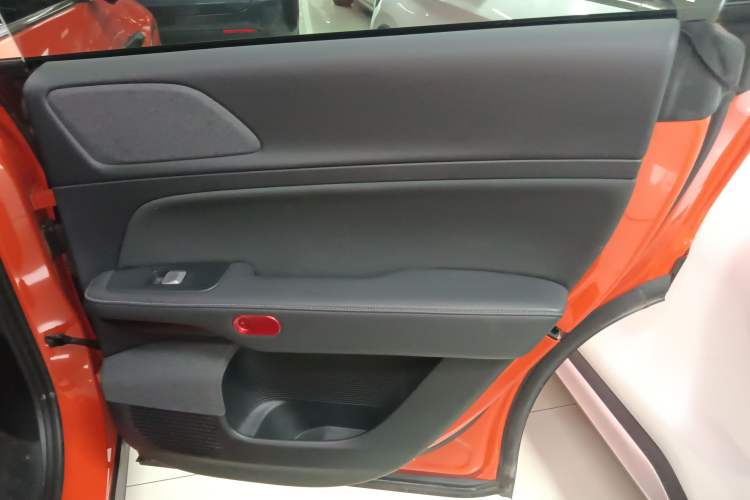 Used XPeng G6 2023 580 Long-Range Pro Right Rear Door Interior