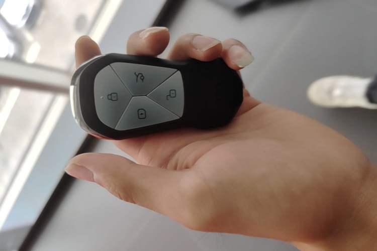 Used XPeng G6 2023 755 Ultra-Long Range Max Vehicle Key