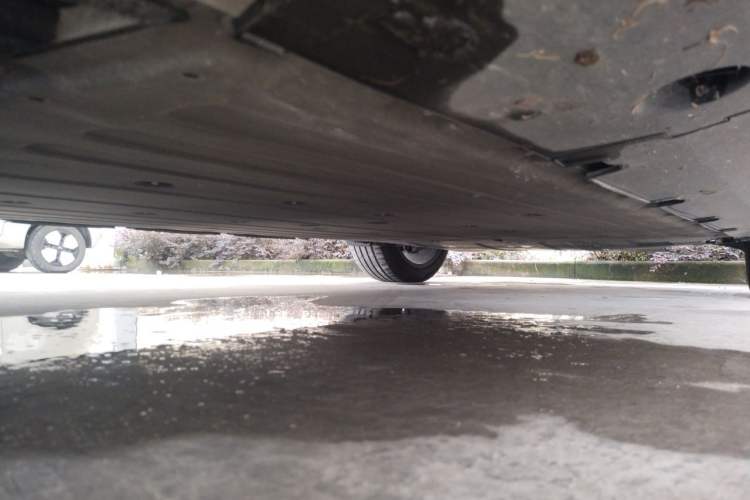 Used XPeng G6 2023 755 Ultra-Long Range Max Chassis Front Left